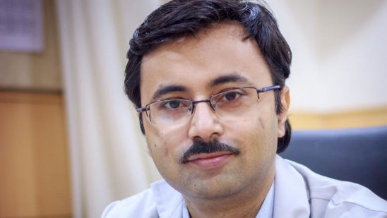Dr. Jibak Bhattacharya, Radiation Specialist Oncologist in raja ram mohan sarani kolkata